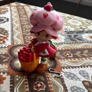 Strawberry Shortcake (strawberry shortcake) Ornament